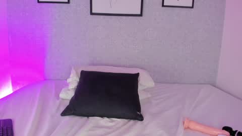  Natasha  online show from 24, 1, 2025