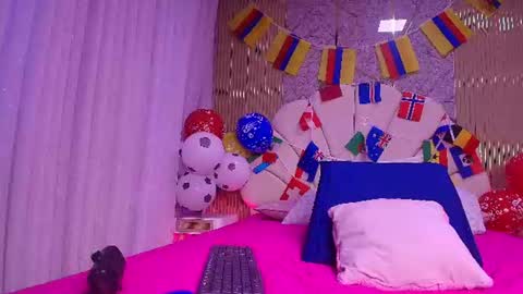Snapshot of natasha_luna_ chatting on 9, 7, 2026 Natasha online show from 9, 7, 2026