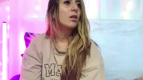 Natasha  online show from 19, 1, 2025