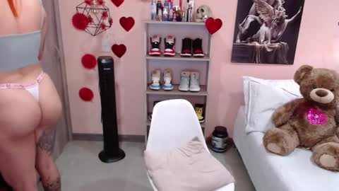 Nat online show from 11, 3, 2025