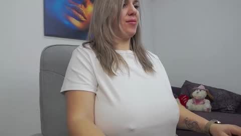 natashaboobs online show from 15, 2, 2025