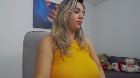 natashaboobs online show from 11, 9, 2025