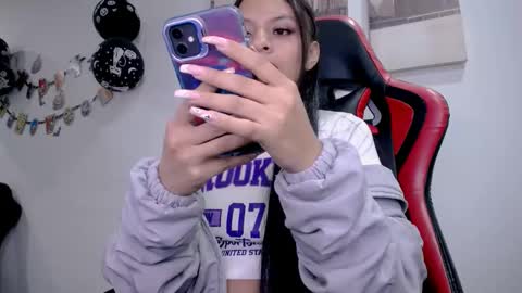 Natashax  online show from 17, 10, 2025