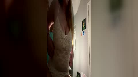 natashophiax online show from 11, 6, 2026