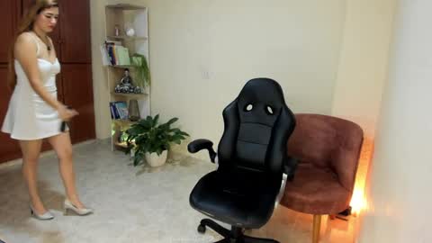 NATHALIE online show from 14, 5, 2026