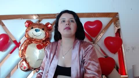 nathaly low online show from 17, 2, 2026