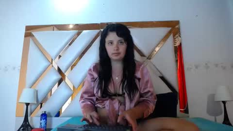 nathaly low online show from 16, 3, 2026