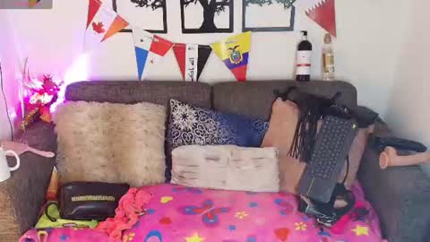 Snapshot of nathaly_stepmom chatting on 14, 7, 2026 Natha online show from 14, 7, 2026