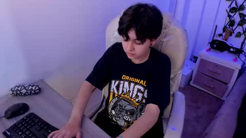 Snapshot of nathalyy_ds chatting on 19, 9, 2025 nathalyy_ds online show from 19, 9, 2025