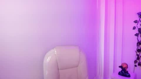 Snapshot of nathalyy_ds chatting on 7, 2, 2026 nathalyy_ds online show from 7, 2, 2026