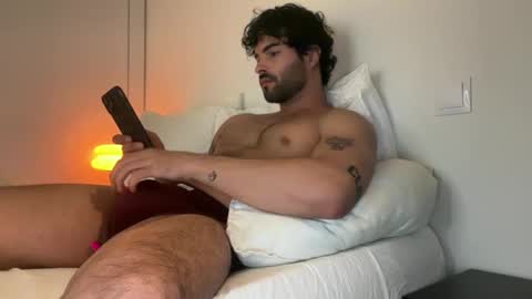 Nathaniel online show from 13, 5, 2026