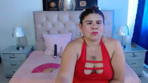 Snapshot of nathy_voyeur chatting on 11, 1, 2025 nathy_voyeur online show from 11, 1, 2025