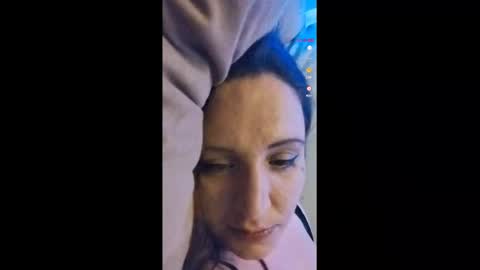 Noemii Knightz online show from 20, 9, 2025