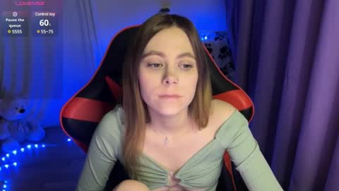 natural_babe666 online show from 5, 3, 2025