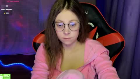 Snapshot of natural_babe666 chatting on 25, 5, 2026 natural_babe666 online show from 25, 5, 2026