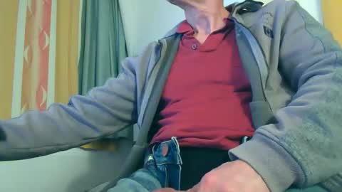 naturista25 online show from 17, 10, 2025