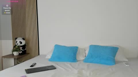 naty_model25 online show from 5, 12, 2025