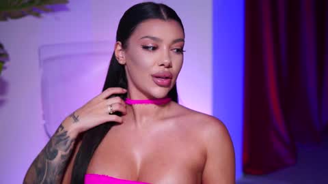 Snapshot of natydesiree chatting on 23, 12, 2024 Naty online show from 23, 12, 2024