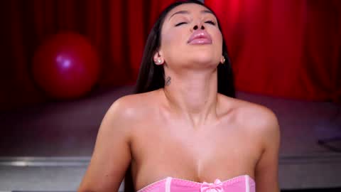 Snapshot of natydesiree chatting on 23, 1, 2025 Naty online show from 23, 1, 2025