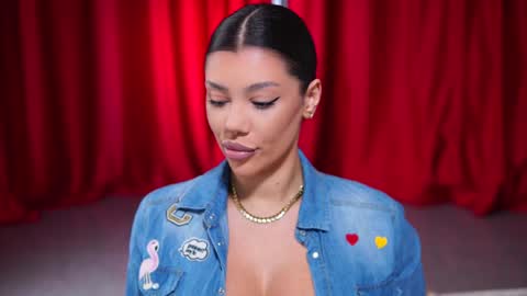 Snapshot of natydesiree chatting on 30, 1, 2025 Naty online show from 30, 1, 2025