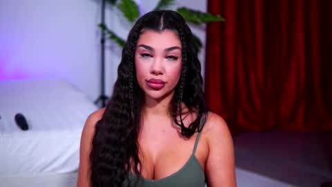 Snapshot of natydesiree chatting on 4, 10, 2025 Naty online show from 4, 10, 2025