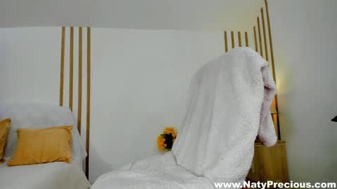 NatyPrecious online show from 8, 1, 2025