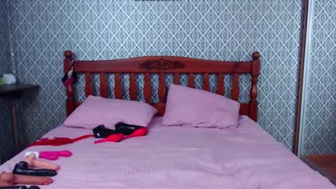 Snapshot of naughty0shy77anna chatting on 2, 12, 2024 naughty0shy77anna online show from 2, 12, 2024