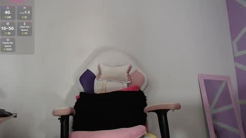 Leina  modelo independiente online show from 23, 1, 2025