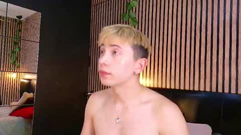 Christopher  Chris online show from 6, 3, 2025