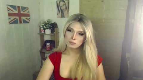 Snapshot of naughty_kim20 chatting on 15, 10, 2025 alexa online show from 15, 10, 2025