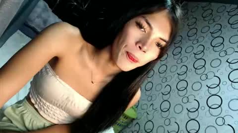 Snapshot of naughty_princess24 chatting on 12, 10, 2025 Ariela online show from 12, 10, 2025