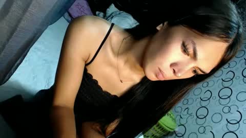 Snapshot of naughty_princess24 chatting on 19, 10, 2025 Ariela online show from 19, 10, 2025