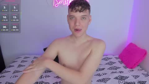 Snapshot of naughty_twink_ chatting on 19, 4, 2026 Noah online show from 19, 4, 2026