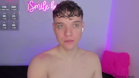 Snapshot of naughty_twink_ chatting on 28, 5, 2026 Noah online show from 28, 5, 2026