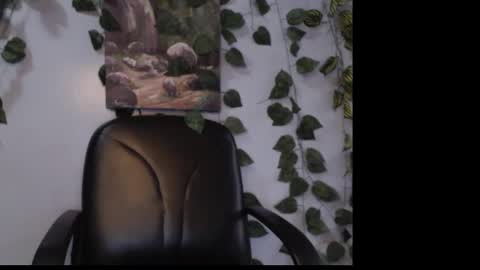 Snapshot of naughty_xxbunny chatting on 20, 1, 2025 beauty online show from 20, 1, 2025