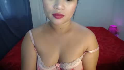 Snapshot of naughtyandsweetx chatting on 16, 9, 2025 May online show from 16, 9, 2025