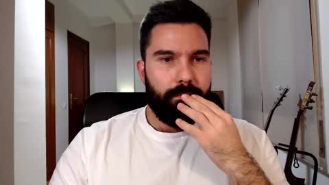 Tom online show from 1, 11, 2025