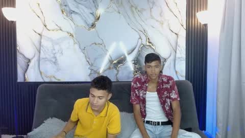 Snapshot of naughtyboys_1 chatting on 16, 4, 2026 Jader y Esteban online show from 16, 4, 2026
