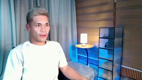 naughtyfuck_boy online show from 14, 1, 2026