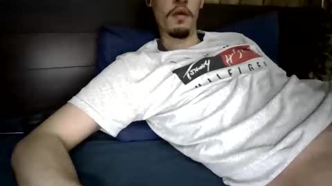 naughtyguy556677 online show from 21, 4, 2026