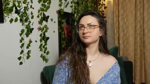 Mya Alexya online show from 5, 12, 2025