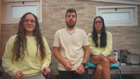 ANDREA STEPH  MIKE online show from 2, 10, 2025