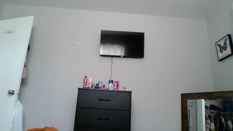 naughtynadia52 online show from 11, 2, 2026