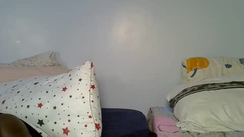 Naughtyrider  online show from 25, 11, 2025