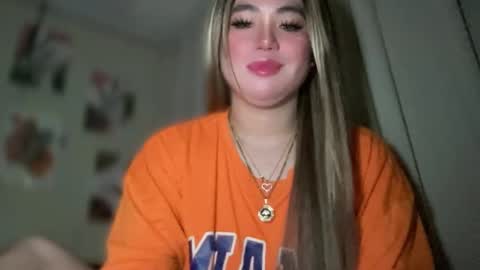 Rose Wilson online show from 3, 2, 2025