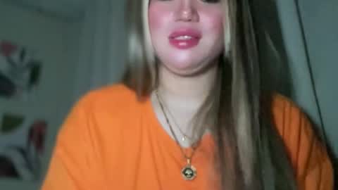 Rose Wilson online show from 3, 2, 2025