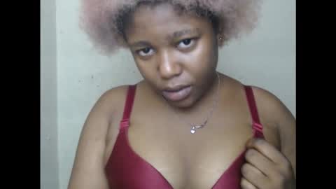 Snapshot of naughtyxpussyx chatting on 26, 9, 2025 naughtyxpussyx online show from 26, 9, 2025