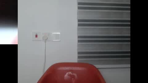 Snapshot of naughtyxpussyx chatting on 5, 10, 2025 naughtyxpussyx online show from 5, 10, 2025