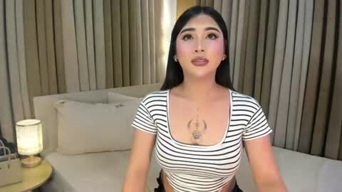 naughtyy_hunk_niel online show from 2, 7, 2026