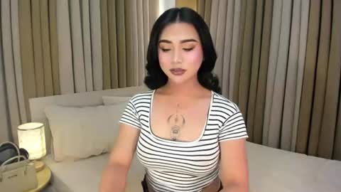 naughtyy_hunk_niel online show from 3, 7, 2026